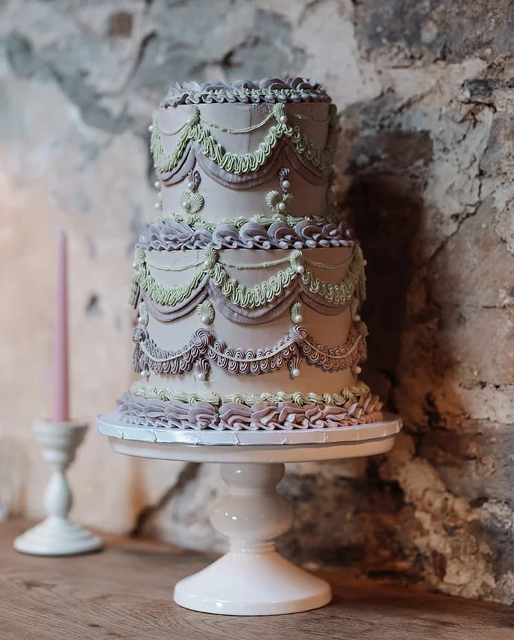 Two tier Lambeth cake