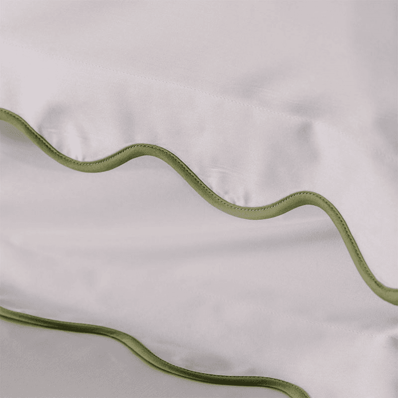 Alexandra Wavy Scalloped Pair of Pillowcases