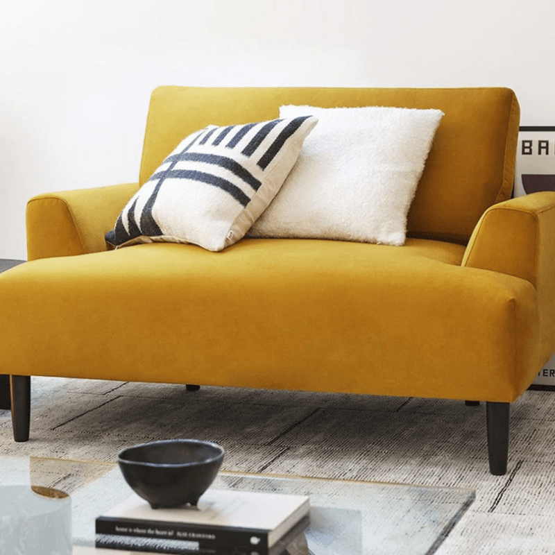 Model 05 Velvet Love Seat