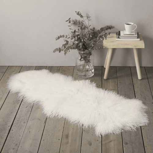 Image showing the Tibetan Sheepskin rug, Ivory product.