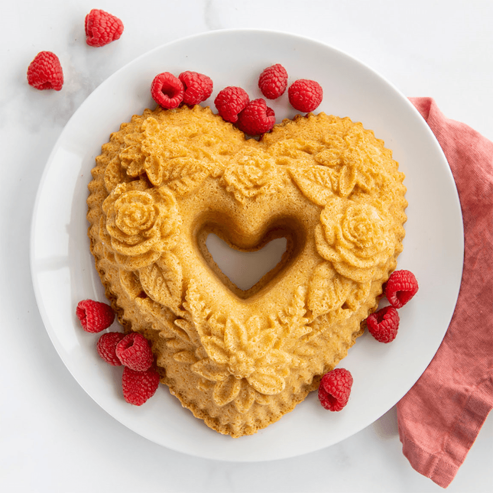 Spring & Summer Cast Floral Heart Bundt Pan, Toffee