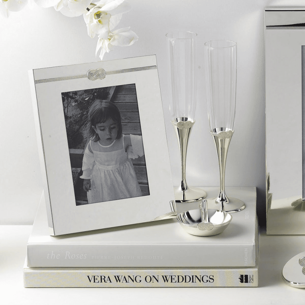 Vera Wang - Infinity Photograph frame, 5 x 7"