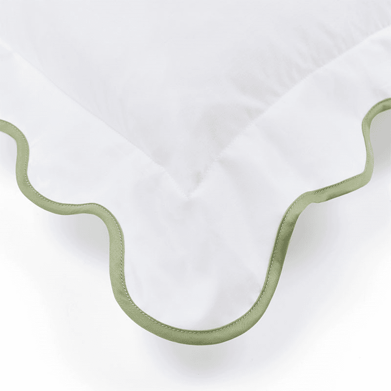 Alexandra Wavy Scalloped Pair of Pillowcases