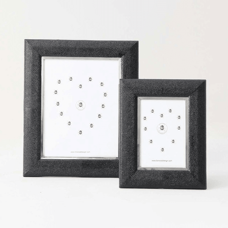 Bella Photo  Frame, 10 x 8", Caviar Black Shagreen