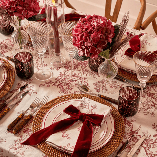 Image showing the Provence Set of 4 Dinner Plates, D27cm, Burgundy product.