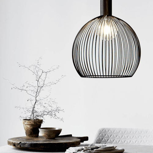 Image showing the Aver Pendant, Black product.
