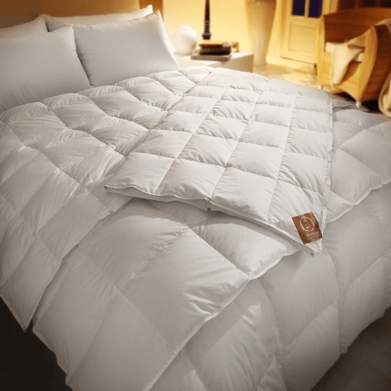 The Crystal King size duvet 4 tog, 230 x 220cm, White