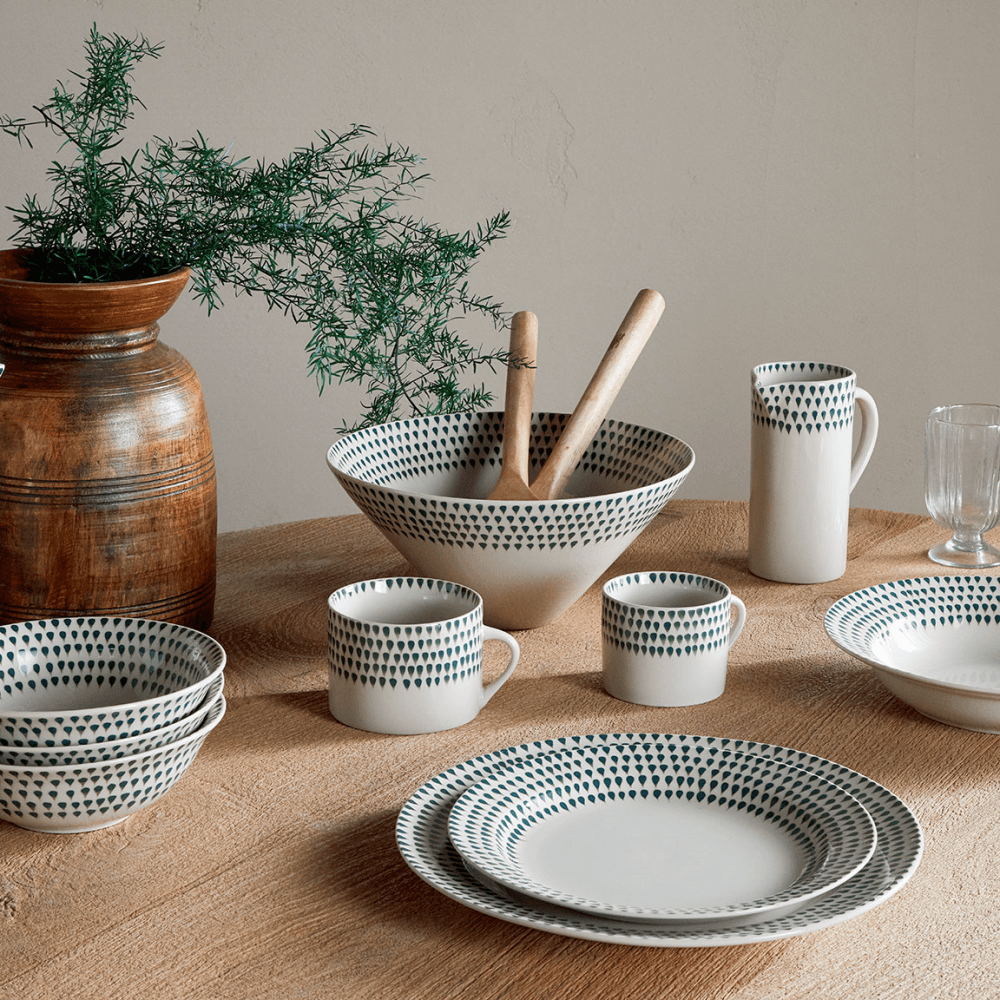 Juniper Drop Serving Bowl, Green