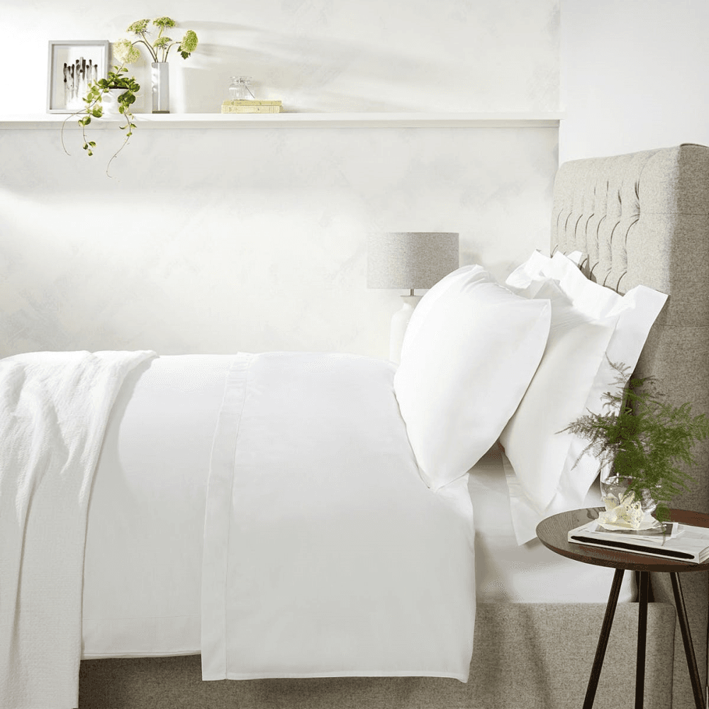 Symons Double Row Cord Fitted Sheet, White