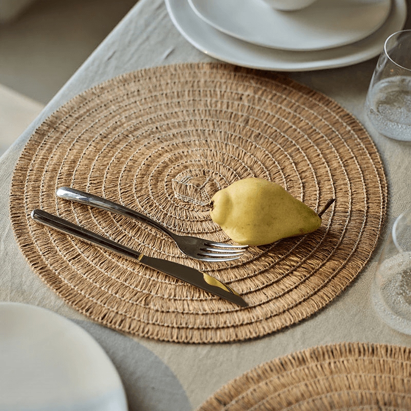 Hessian Set of 4 Woven Round Placemats, Natural