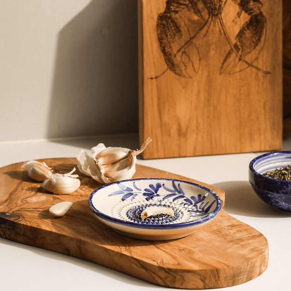 Olive Garlic Grater, Blue