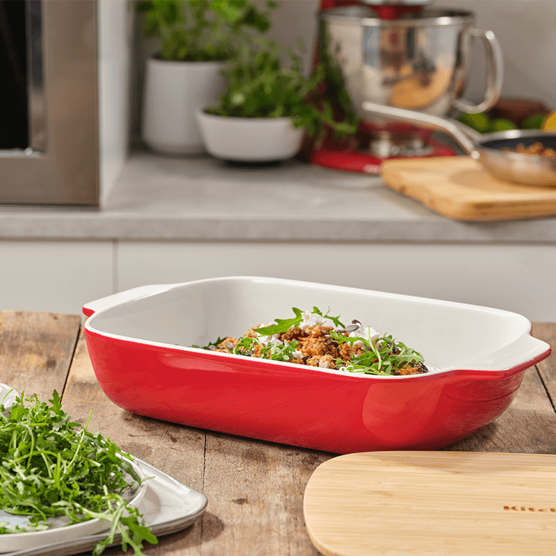 Stoneware Dish with Bamboo Lid, 32cm, Empire Red