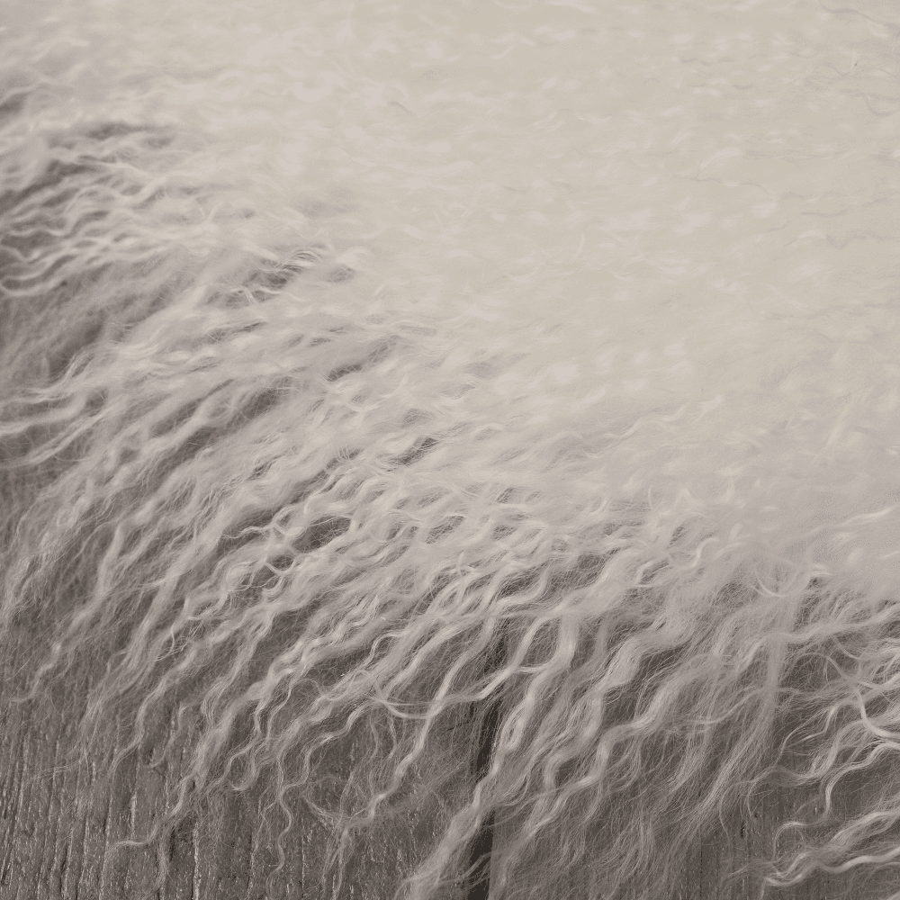 Tibetan Sheepskin rug, Ivory