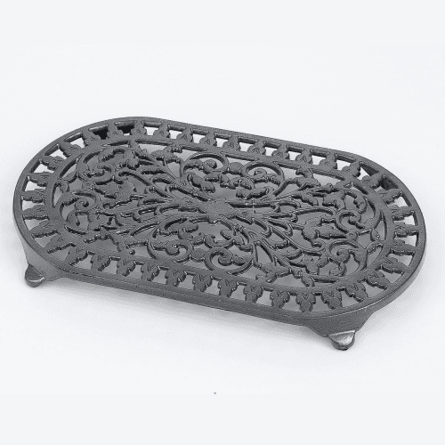 Image showing the Oval Trivet, Cast Iron, Graphite Grey, Large product.