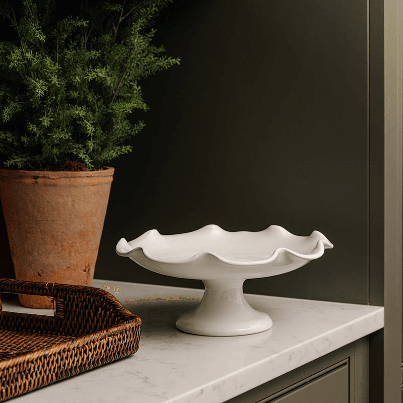 Claudia Ceramic Wavy Footed Stand, D31 x H14cm, White