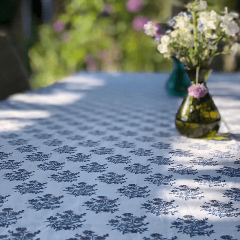 Mayo Flowers Tablecloth, 170 x 270cm, Pink & Blue