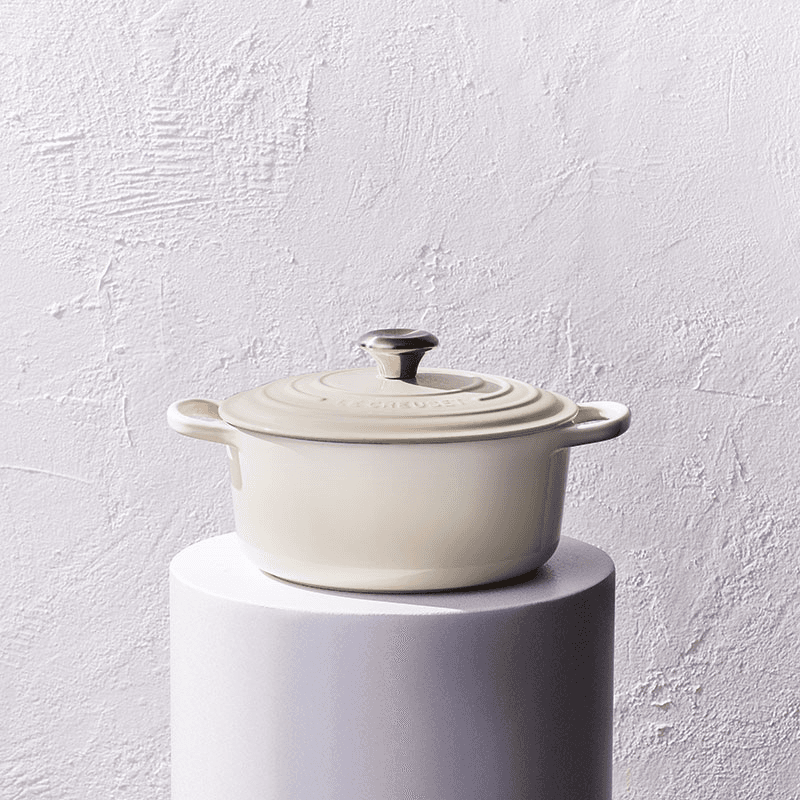 Signature Cast Iron Round Casserole