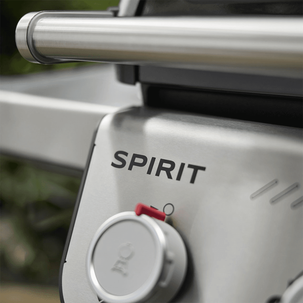 Spirit E-310 Gas BBQ, Black