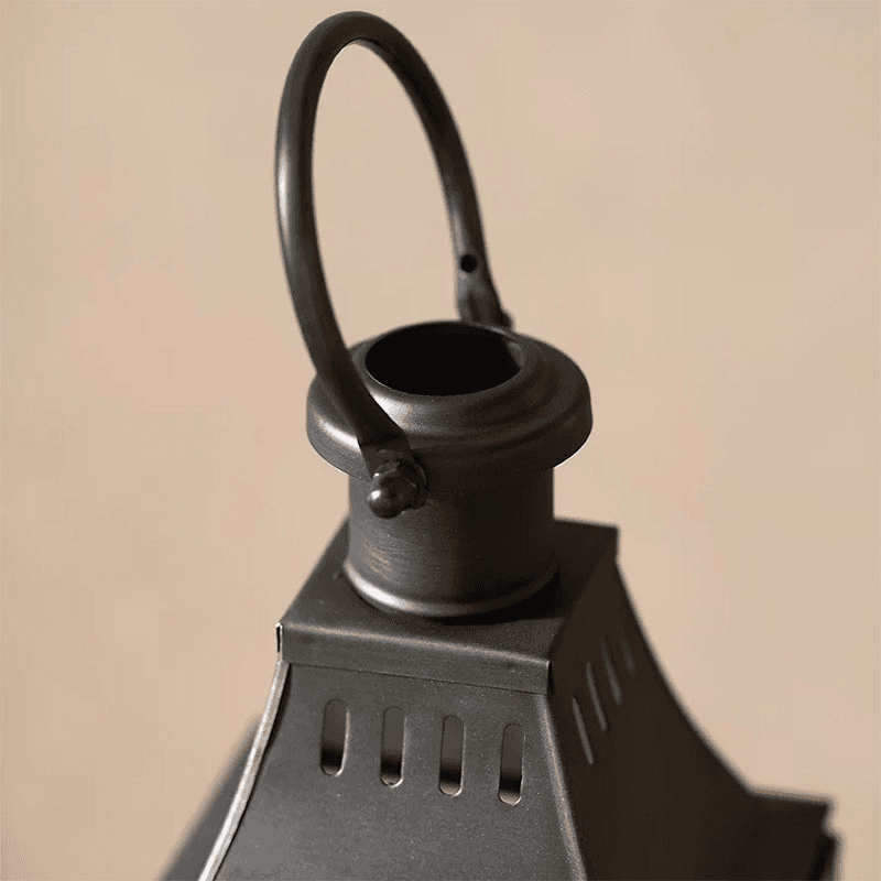 Naunton Lantern, Clear