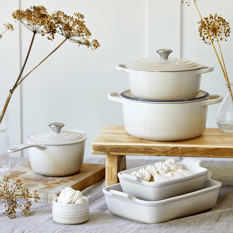 Signature Cast Iron Round Casserole