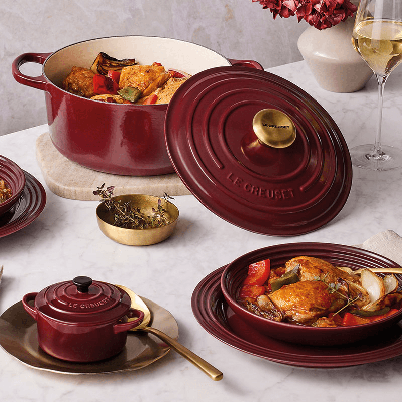 Signature Cast Iron Round Casserole