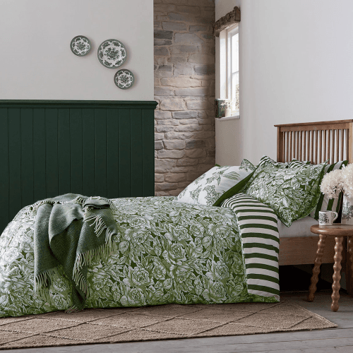 Image showing the Hibiscus Duvet Set product.