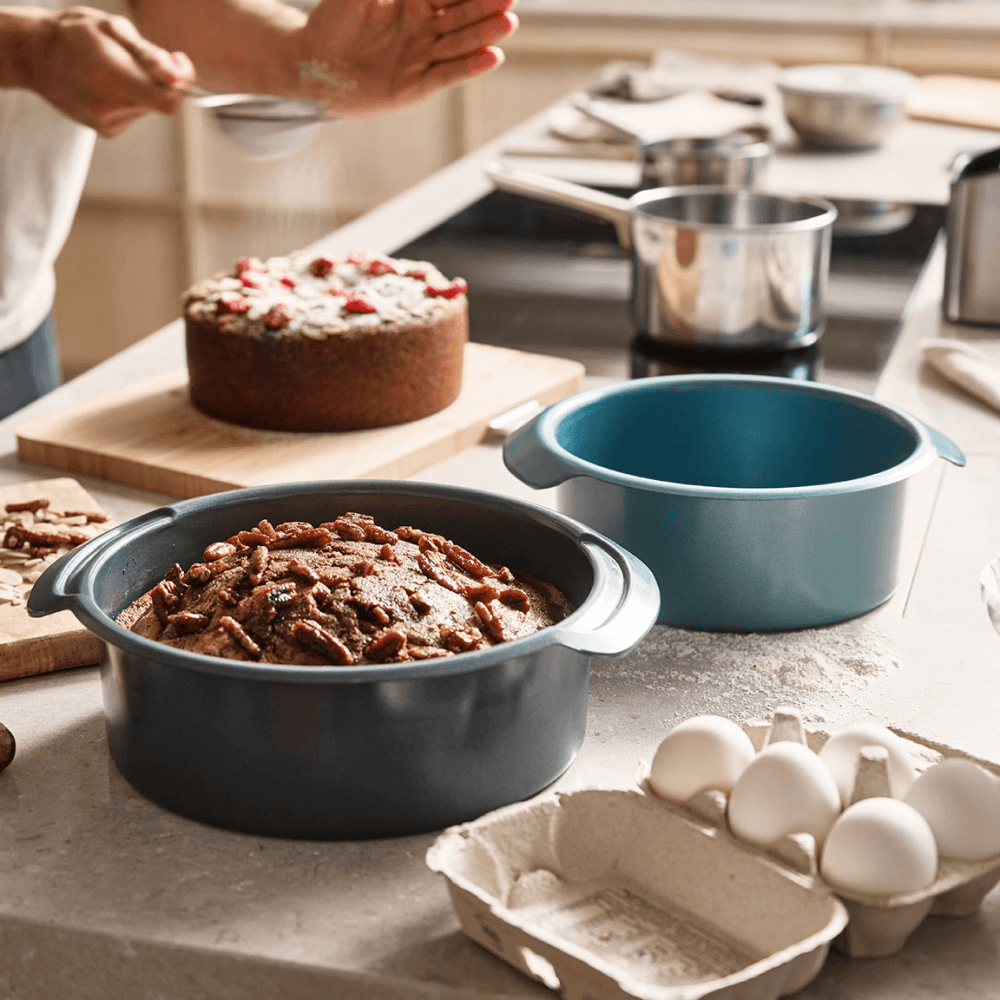 Nest Set of 2 Cake Tins, Blue