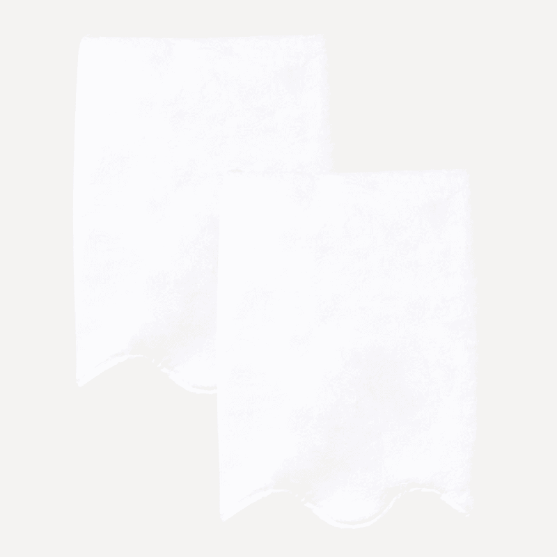 Amelia Scalloped Pair of Hand Towels