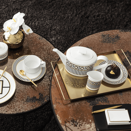 Image showing the MetroChic Teapot product.