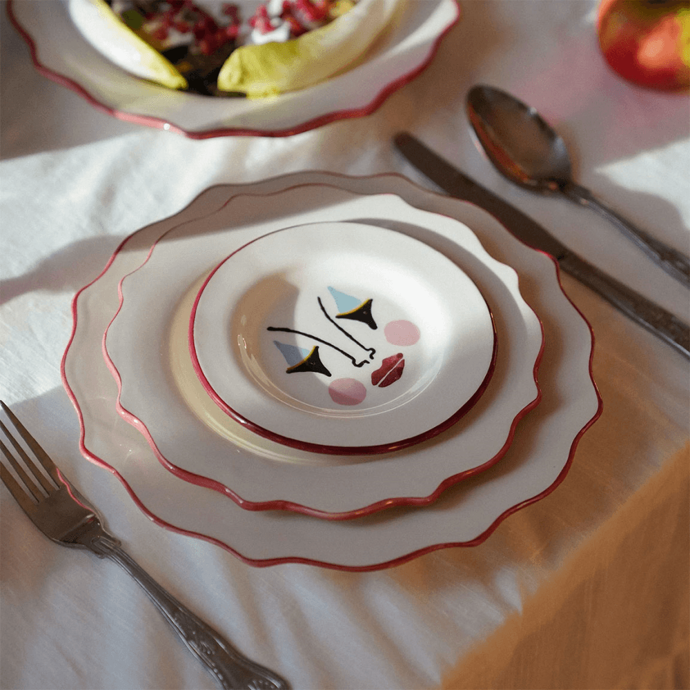 Scalloped Dinner Plate