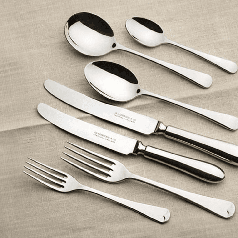 Old English 7-Piece Place Setting (Handled Knives), Cream