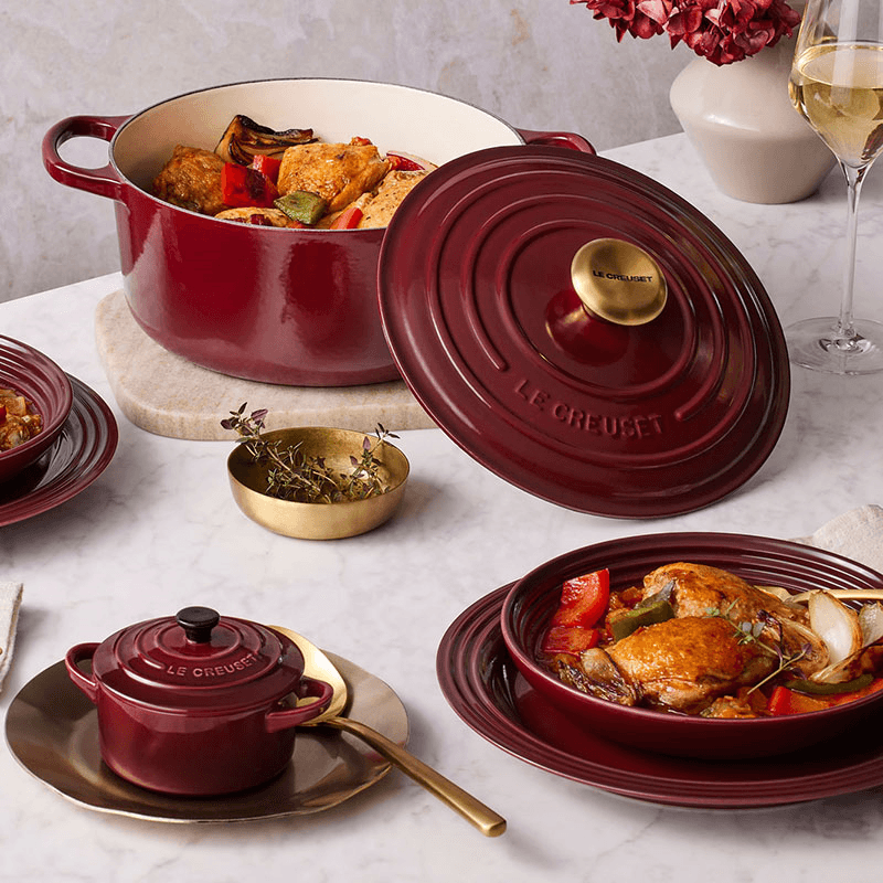 Signature Cast Iron Round Casserole
