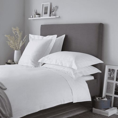Image showing the Savoy Deep Fitted Sheet product.