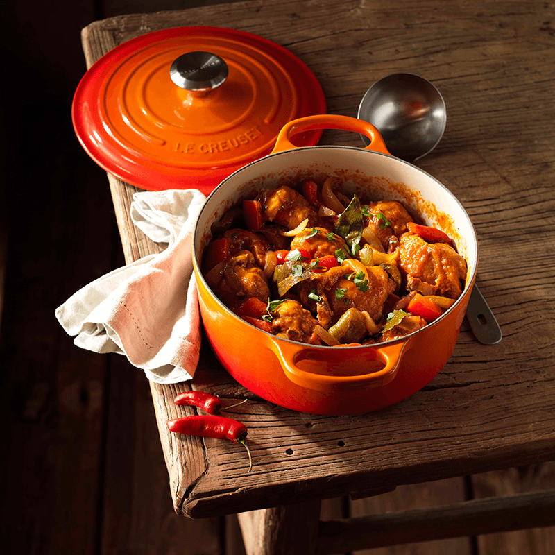 Signature Cast Iron Round Casserole