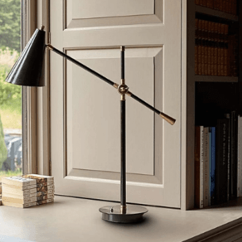 Image showing the Mo Desk Lamp, Black product.