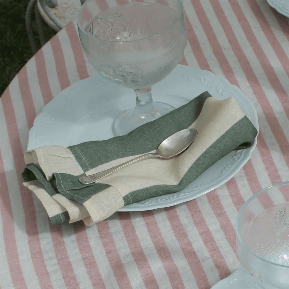 Set of 2 Napkins