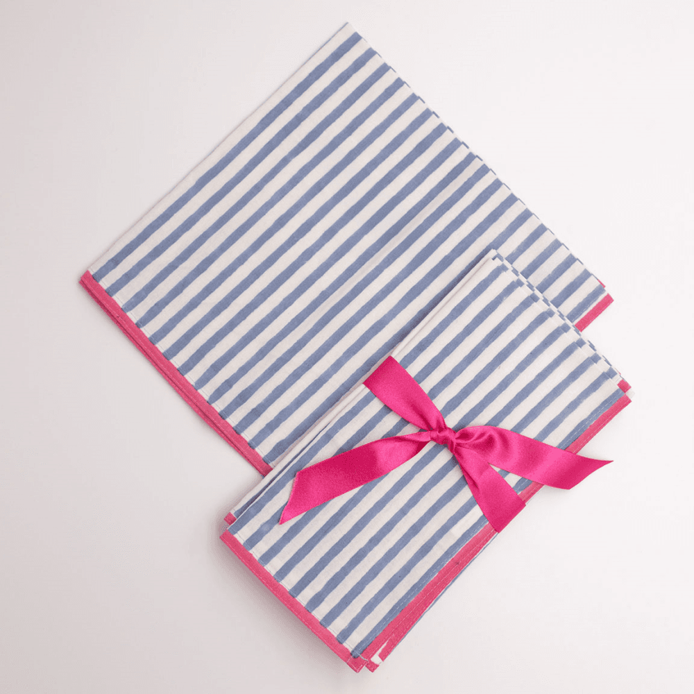 Dahlia Set of 4 Napkins, French Blue