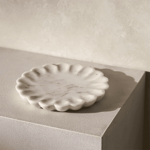 Image showing the Larton Scalloped Plate, D20 cm, Marble product.