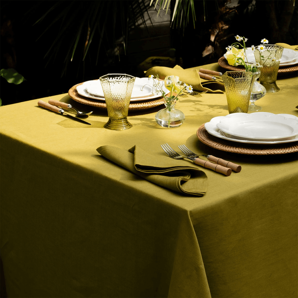 Classic Linen Tablecloth