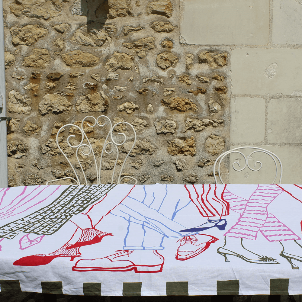 Tablecloth, Dance