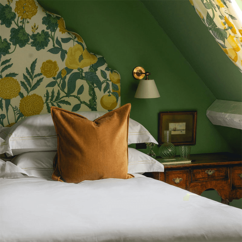 Evora Double Corded Pair of Pillowcases