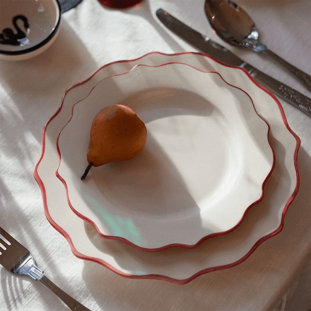 Scalloped Dinner Plate