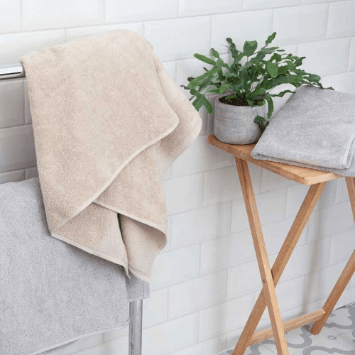 Image showing the Organic 600gsm Bath Towel product.