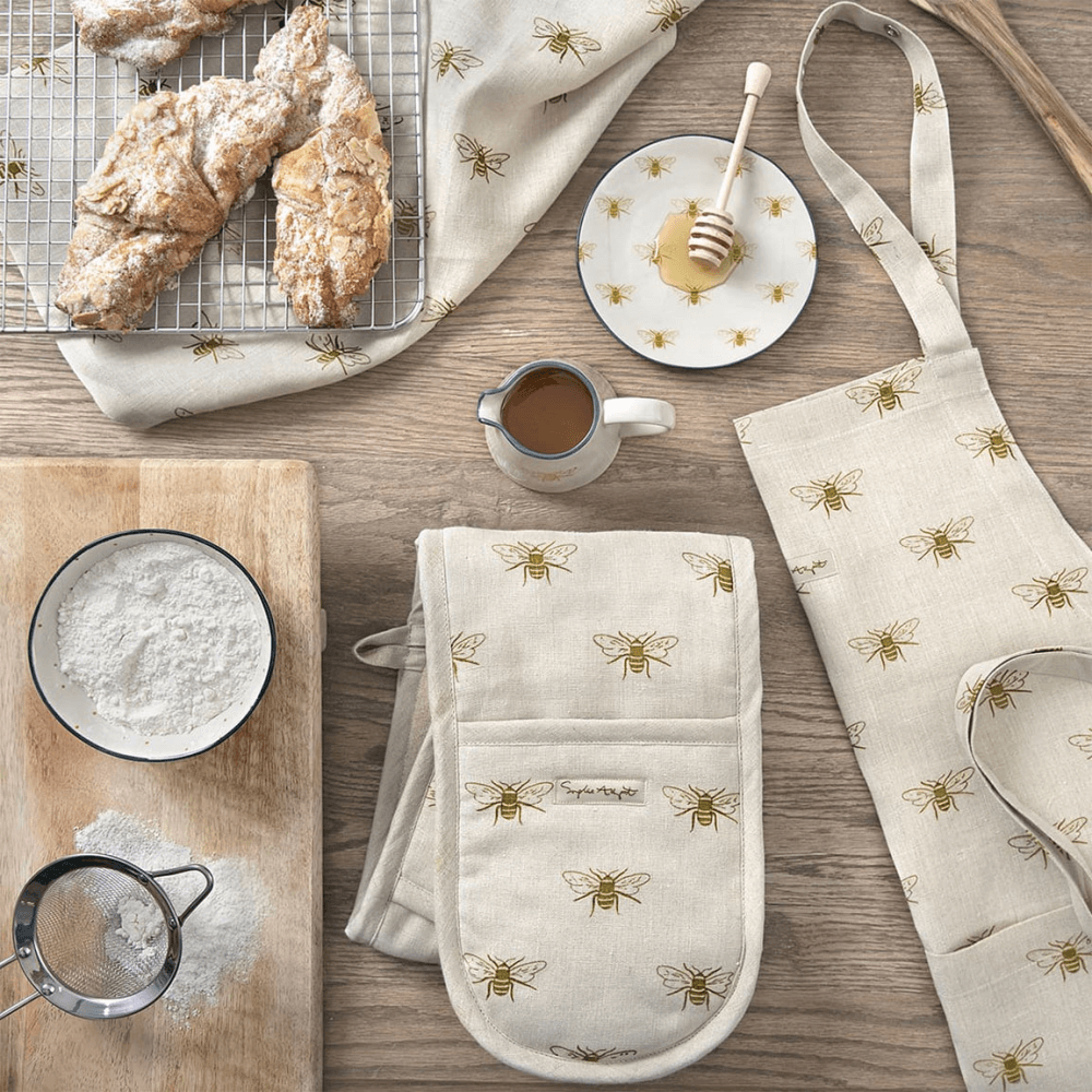Bees Linen Apron, Natural, Yellow