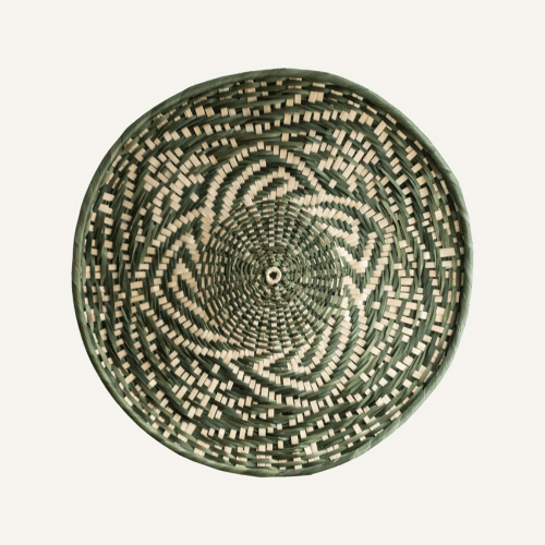 Image showing the Liliana Charger Plate product.