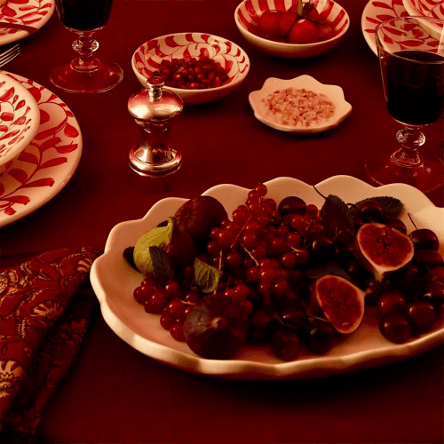 Image showing the Scalloped Small Oval Platter, Cream product.