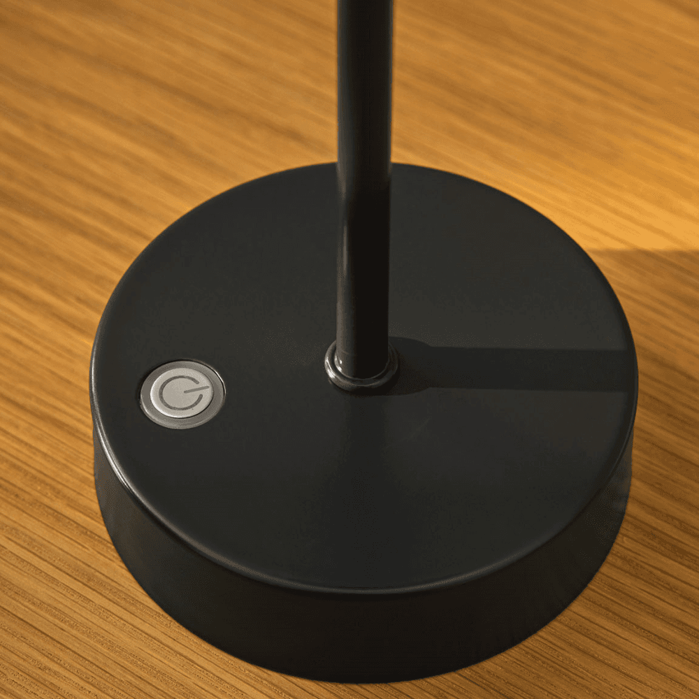 Winstone Rechargable Table Lamp